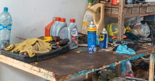optimisez votre espace avec des solutions de rangement pour garage pratiques et durables. organisez votre garage efficacement pour un espace propre et fonctionnel.