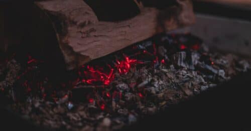 découvrez les avantages du chauffage au bois : une solution écologique, économique et efficace pour votre confort thermique.